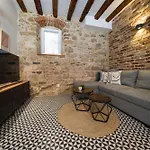 Kokolo Town House Casa de hóspedes 3*