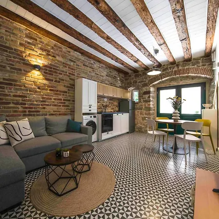 Kokolo Town House Guest house 3*