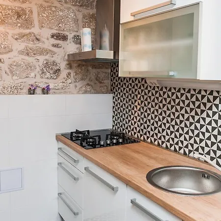 Kokolo Town House Gasthuis 3*